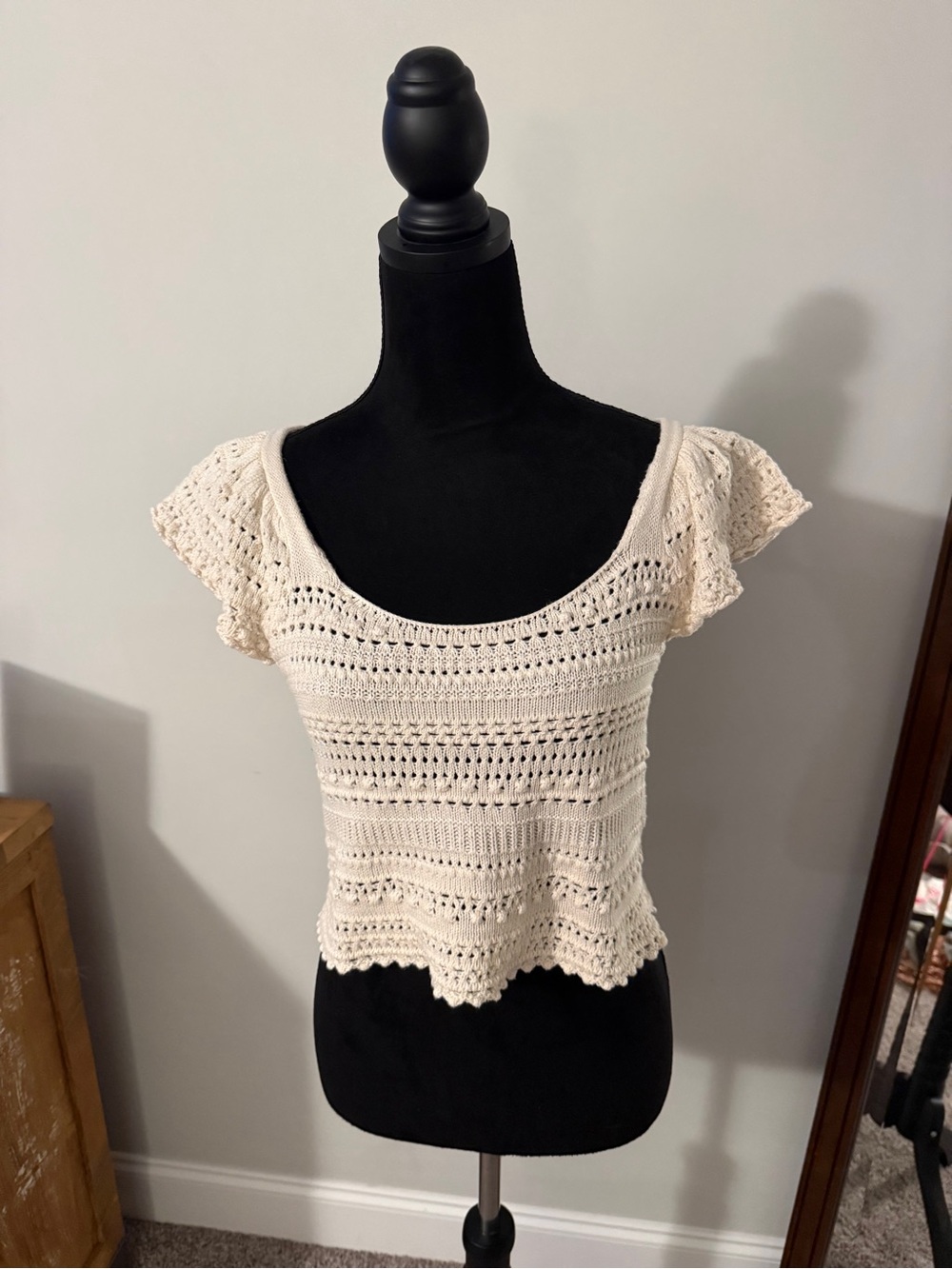 Sincerely Jules Cream Crochet Scoop Crop Top